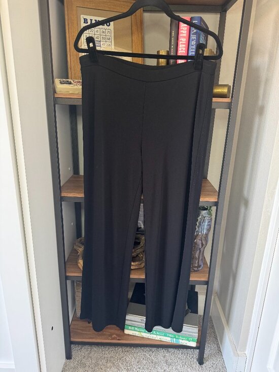 Liz Claiborne Pants - Liz Claiborne Black Black Knit Flowy Pull-on Stretch Pant - Size L